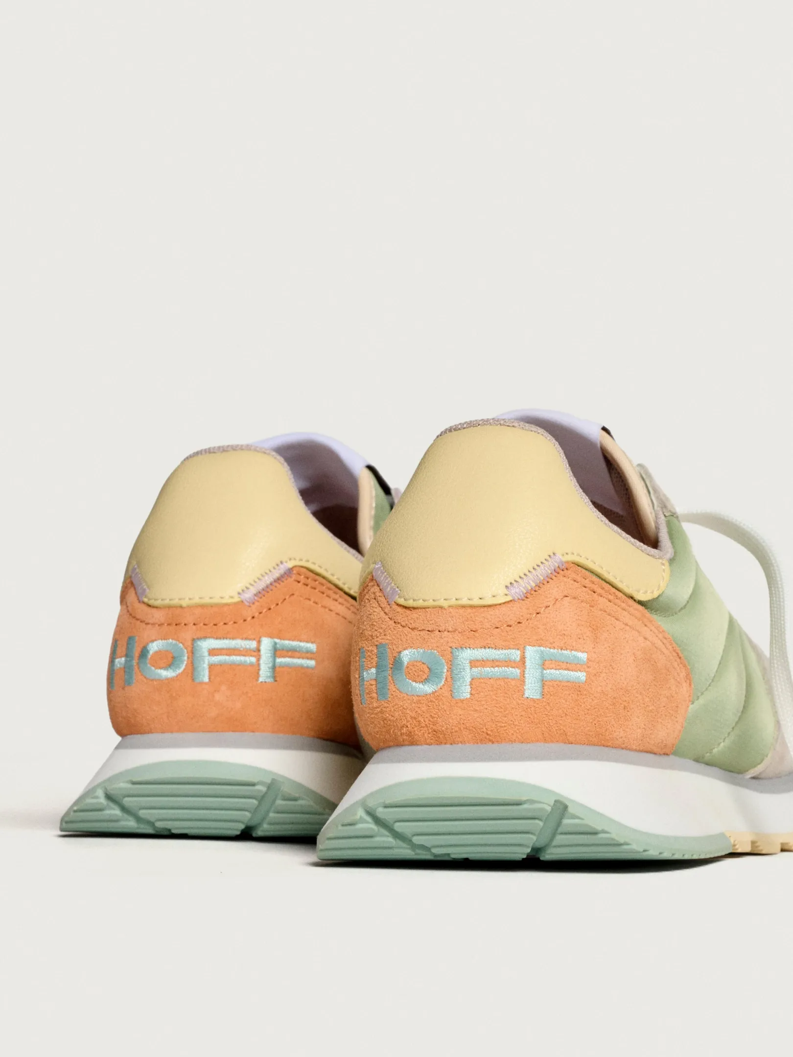 Track & Field-HOFF DELPHI