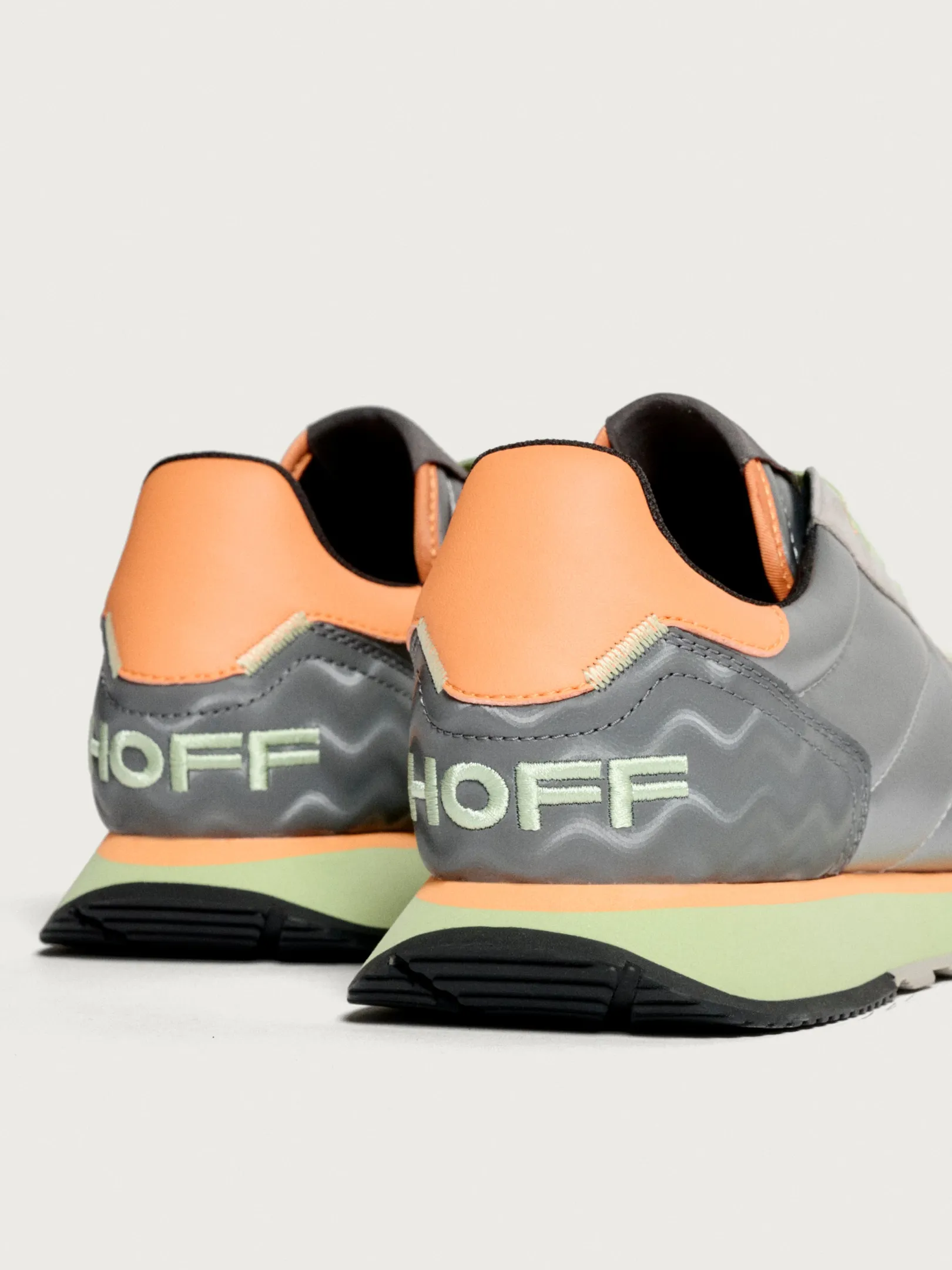 Track & Field-HOFF LINDOS