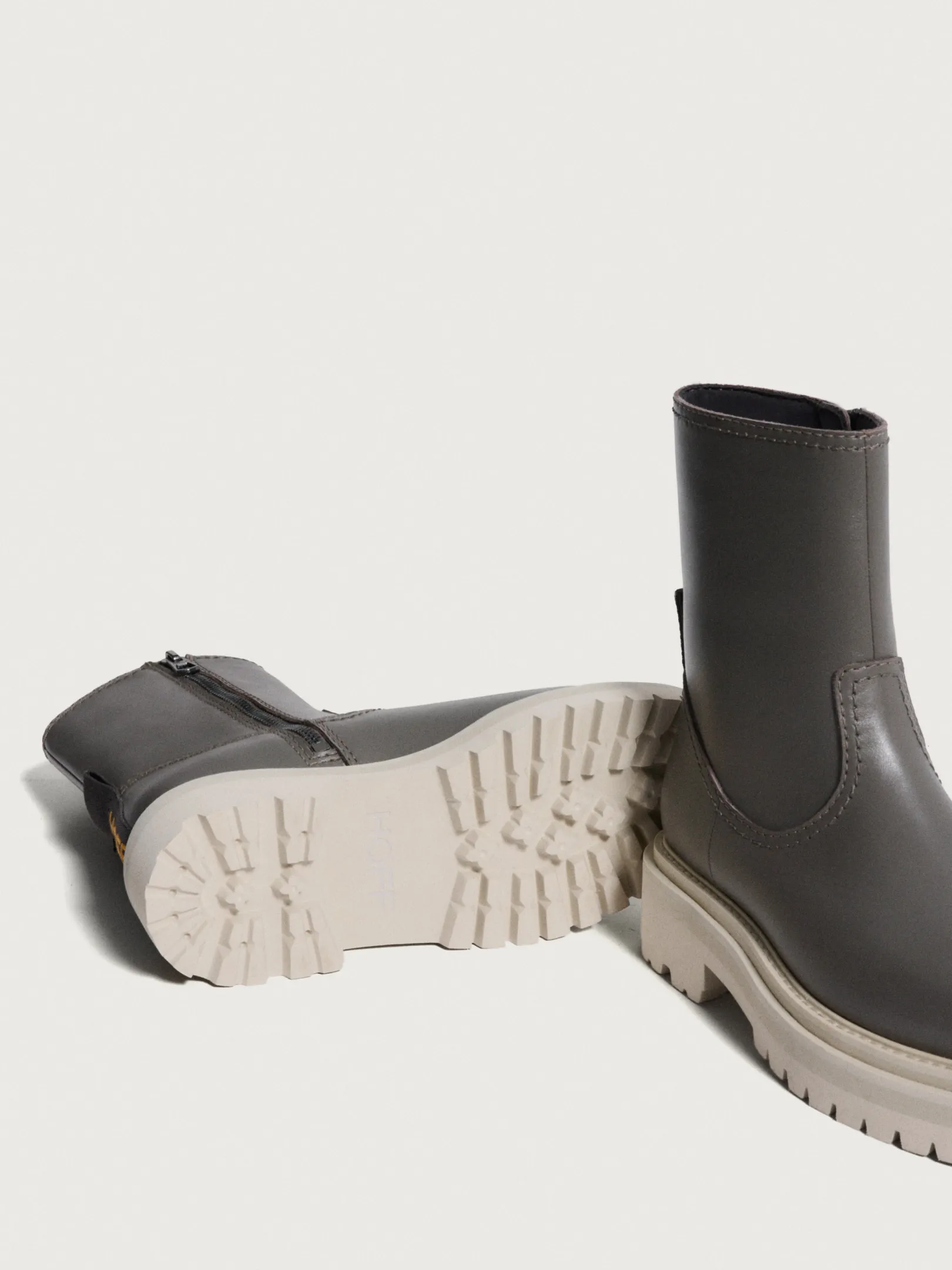 Stiefel Und Stiefeletten-HOFF OFFICE GRAUER LEDERSTIEFEL