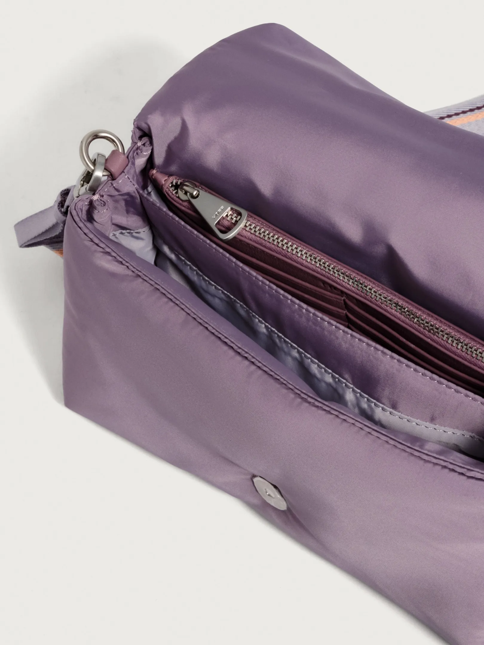 Nylon|Umhängetaschen-HOFF SCHULTERTASCHE EVEREST NYLON LILA